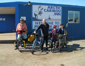 family-on-bikes